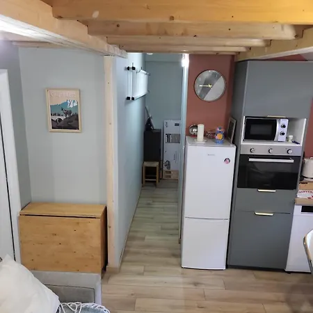 Apartment Au Centre-ville De Renove 2025 Pour 4-6 Pers *