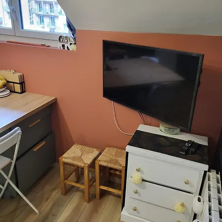 Apartment Au Centre-ville De Renove 2025 Pour 4-6 Pers *