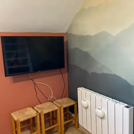Apartment Au Centre-ville De Renove 2025 Pour 4-6 Pers *